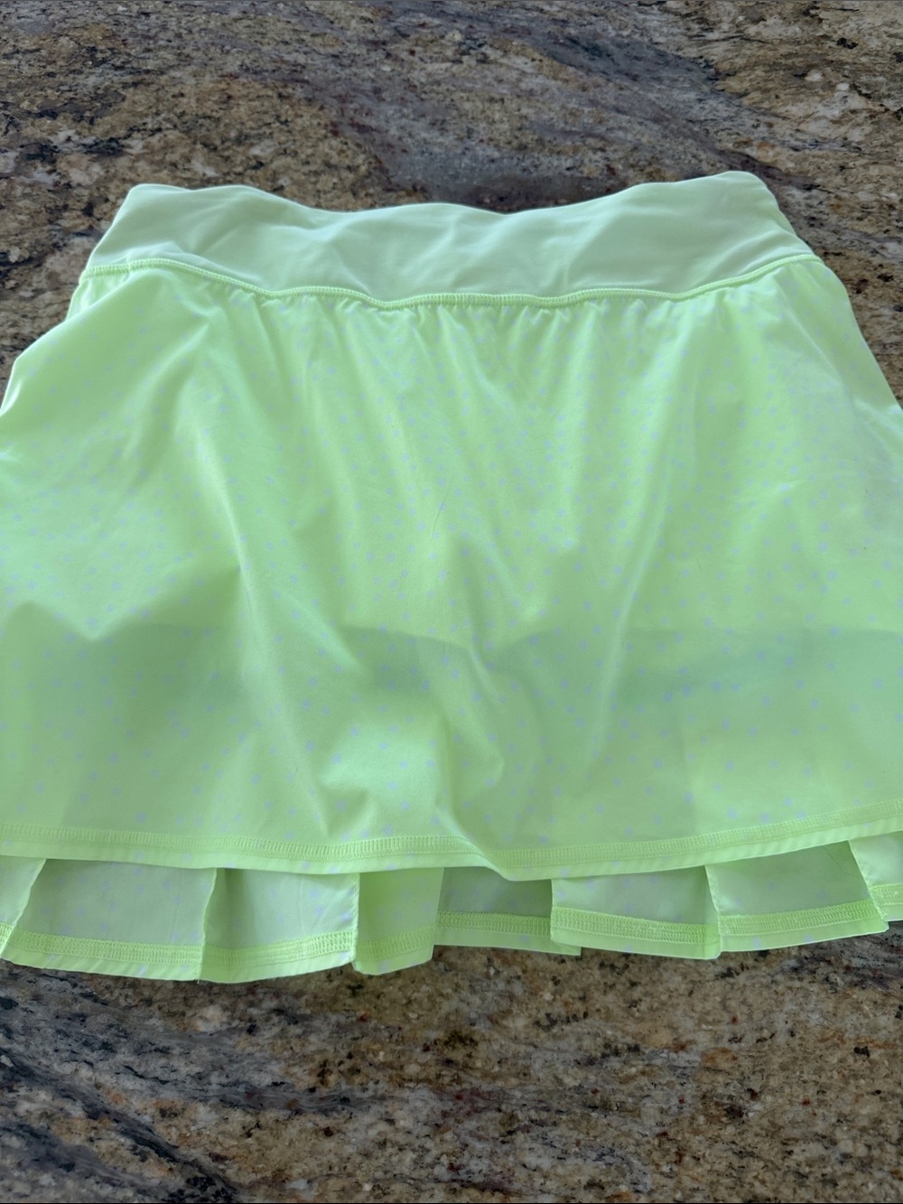 lululemon athletica Neon Lime Athletic Skirt
With dots